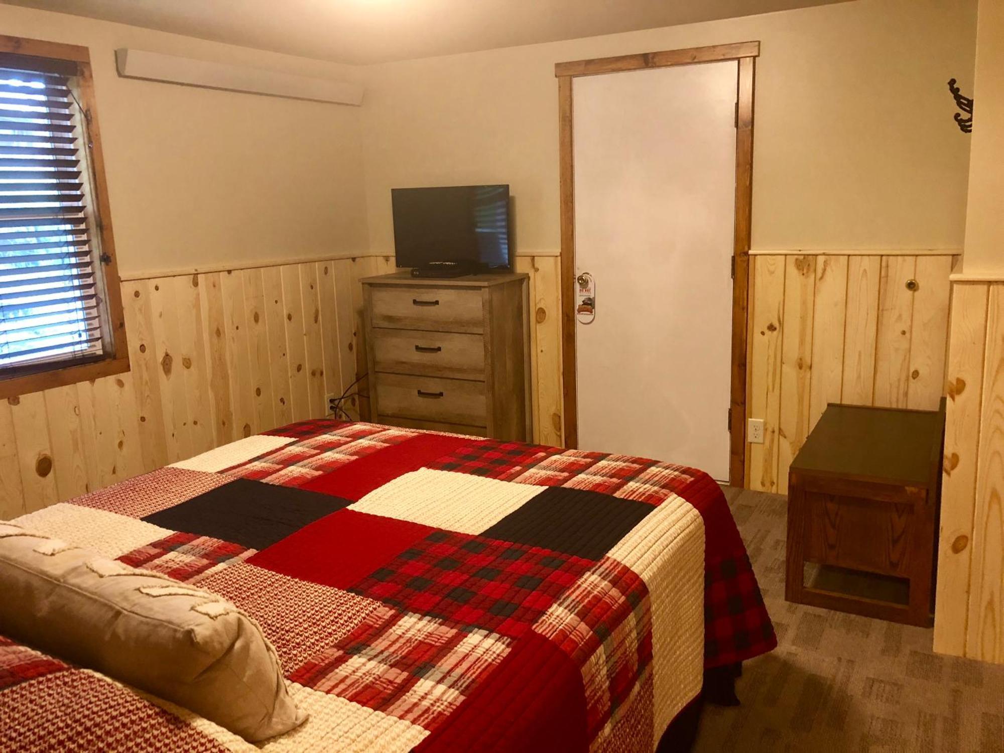 Rockerville Lodge & Cabins Кистон Номер фото